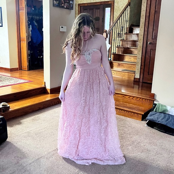 Trixxi Dresses & Skirts - Pink Sequence Prom Dress